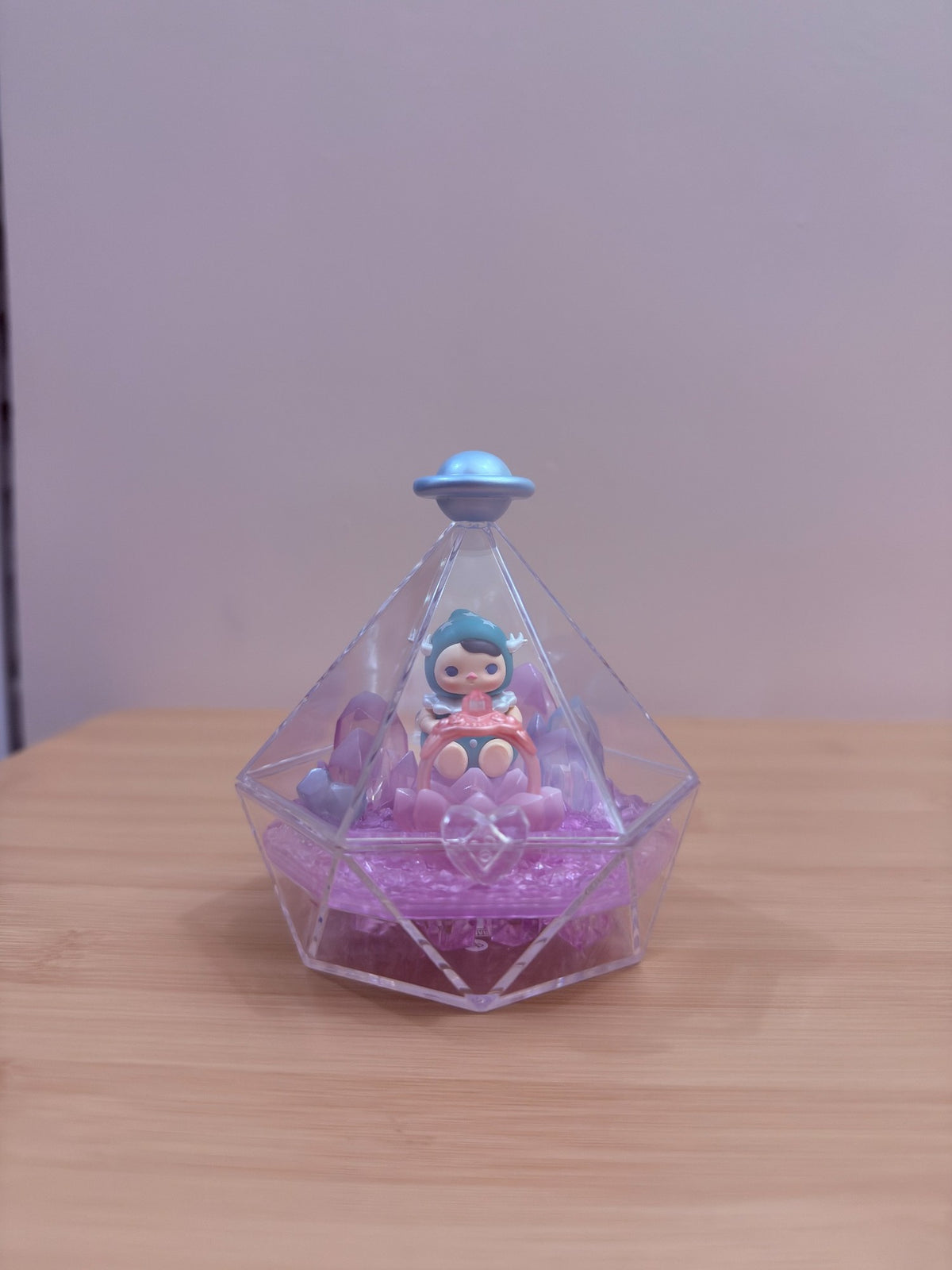 Pastel UFO Crystal Display Mini Figure – Loose - pre-owned collectible