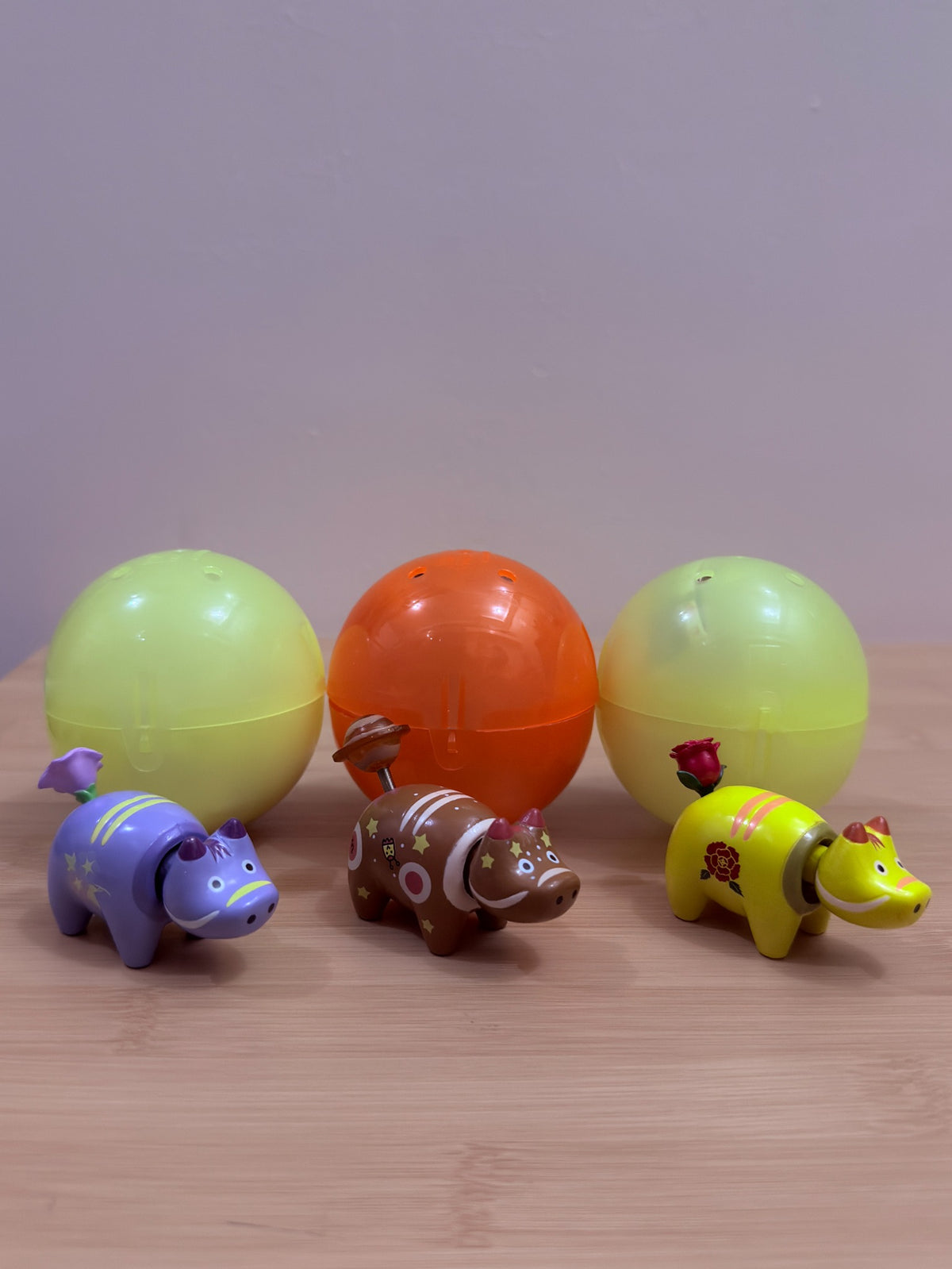 Bandai Gashapon Beko 3-Piece Lot – Morning Glory, Rose & Saturn - pre-owned collectible