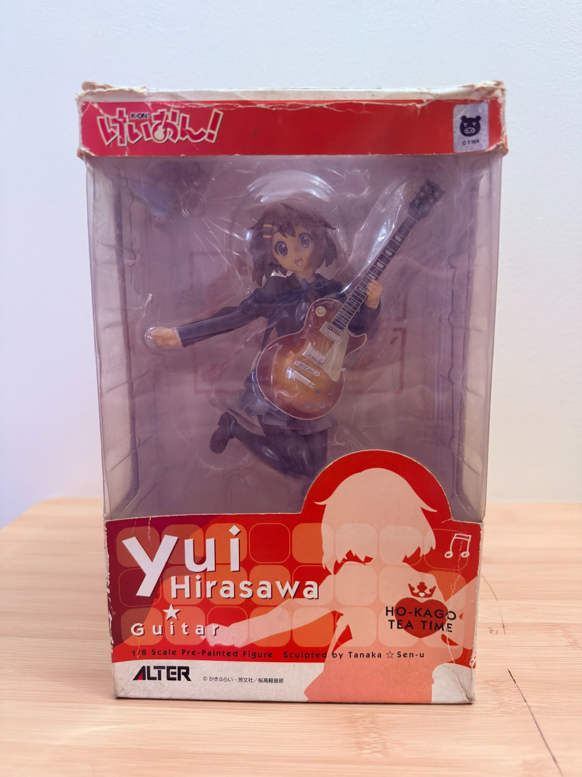 K-ON! Yui Hirasawa 1/8 – Alter - boxed pre-owned figure, original base missing